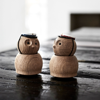 Andersen Furniture - R&oslash;d Studenterhue - til Small owl