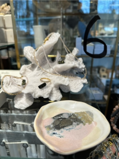 Galleri Værnhøj - Smykkeskål - Magnolie