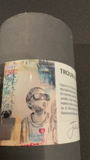 Julie Bidstrup Plakater - Troublemaker 50 x 70 cm.