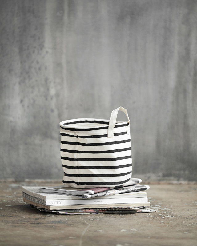 House Doctor - Opbevaringspose, Lille HD Stripes Sort/Hvid